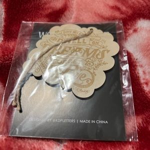 Fairyloot exclusive wooden orderment Harry Potter quote by Dumbledore